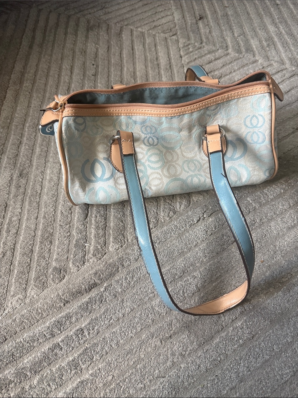 & Other Stories Light Blue and Beige Shoulder Bag
